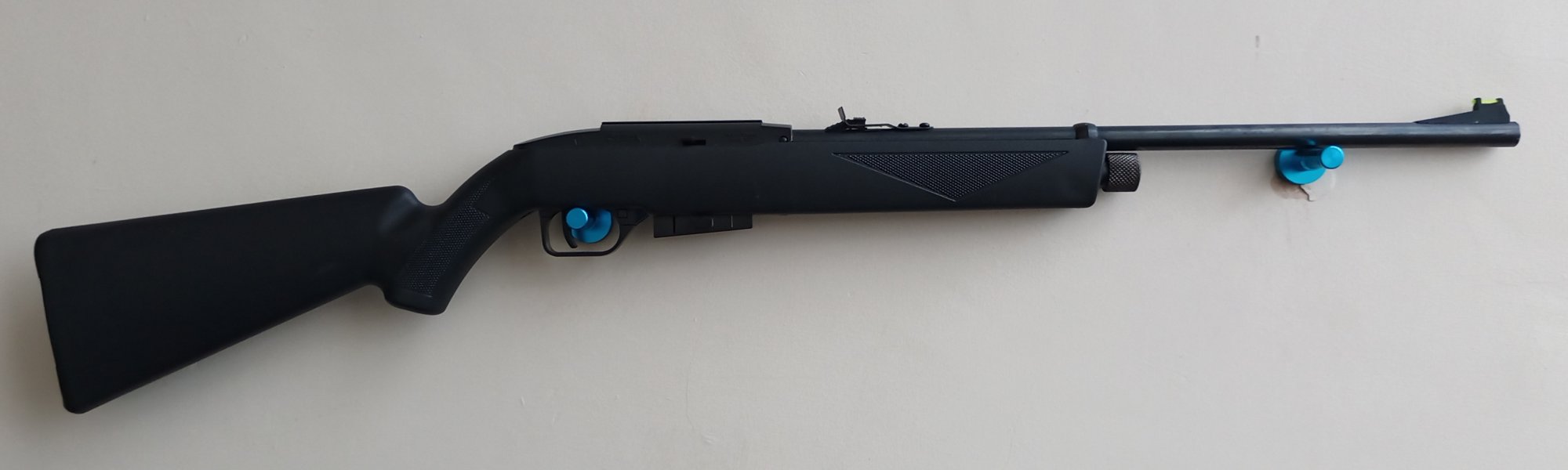 crosman co2 rifle 01