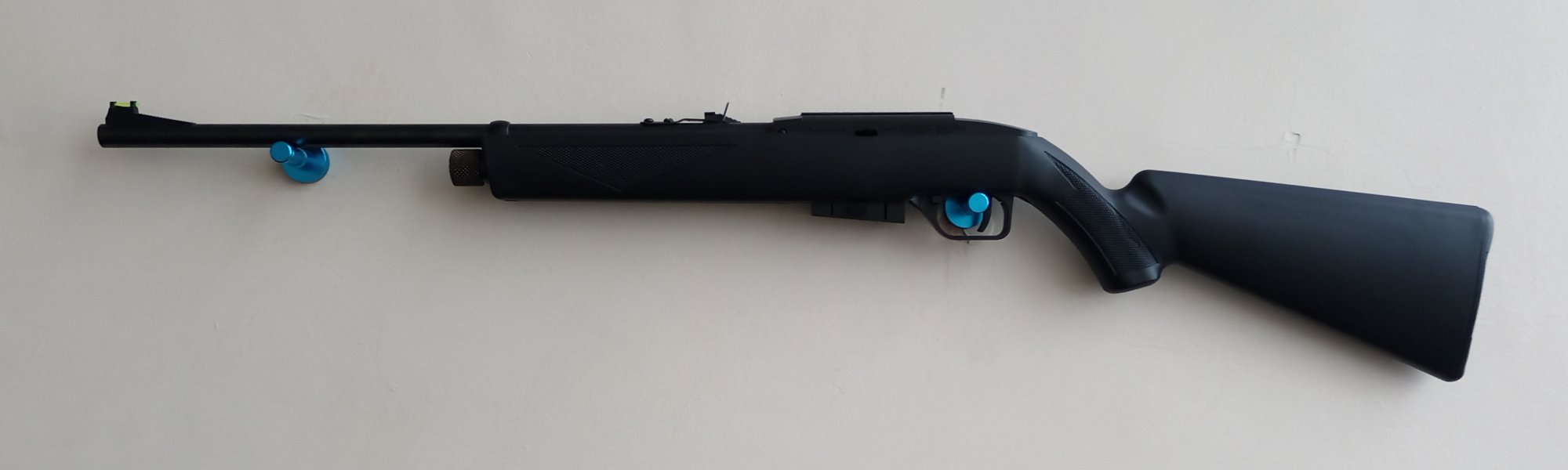 crosman co2 rifle 02